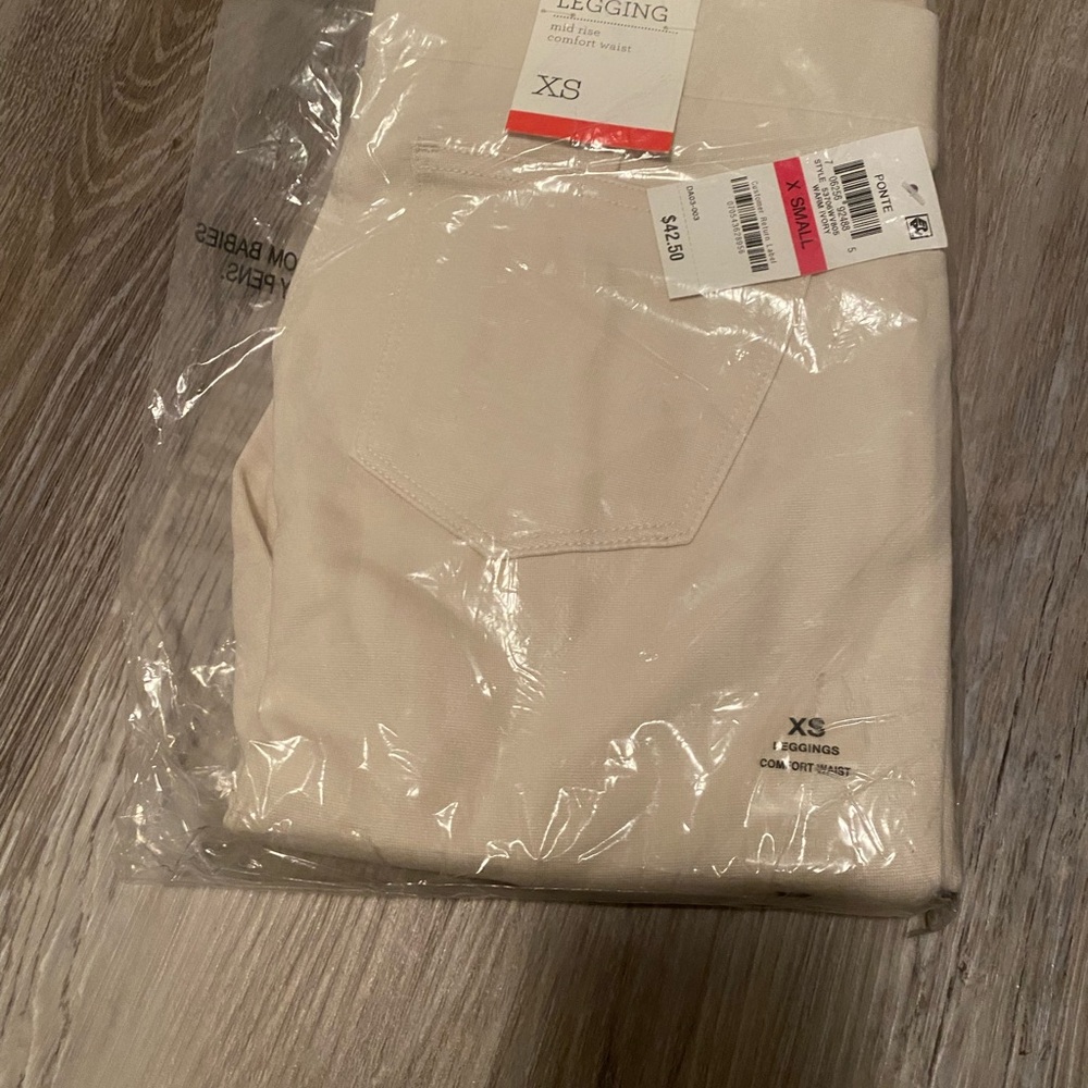 Beige Jeggings